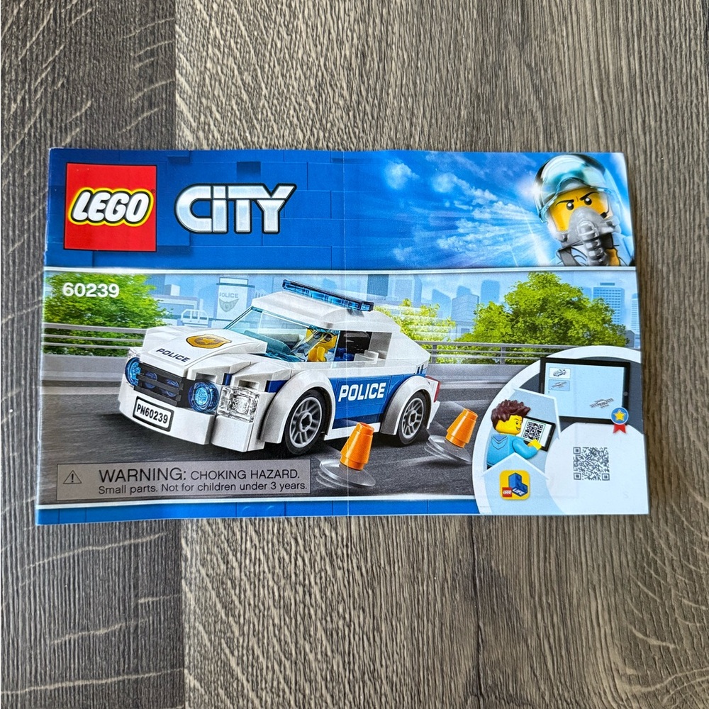 LEGO City Police Car 60239